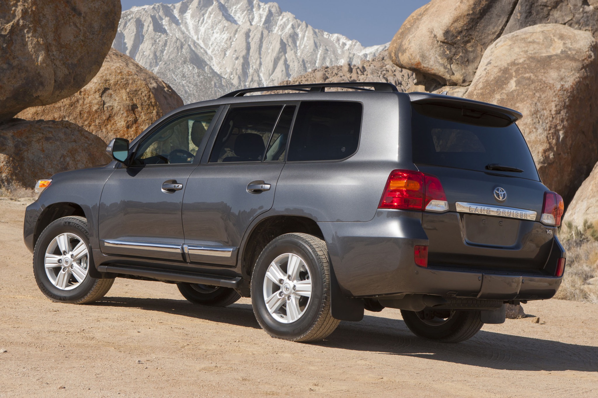 Toyota land cruiser 2014